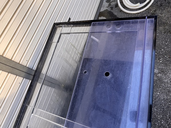 画像: 1800/600/600・アクリル水槽