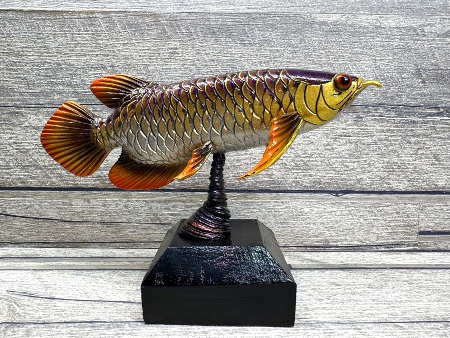 画像1: Arowana Figure (1)